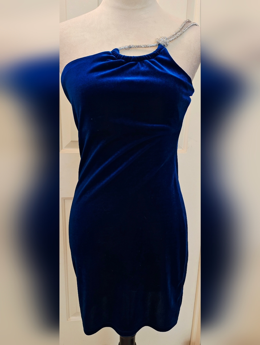 Windsor Katelyn Royal Blue Velvet Rhinestone Strap Bodycon Mini Dress.